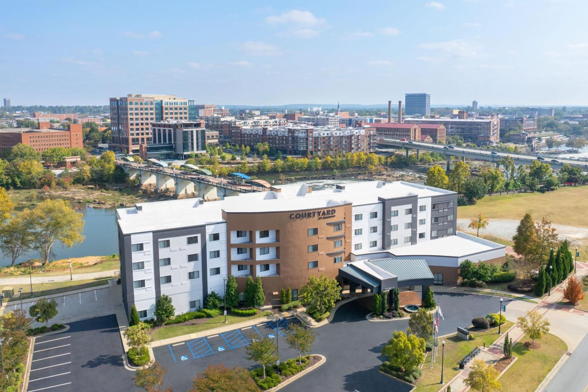 Courtyard By Marriott Columbus Phenix City Exterior foto